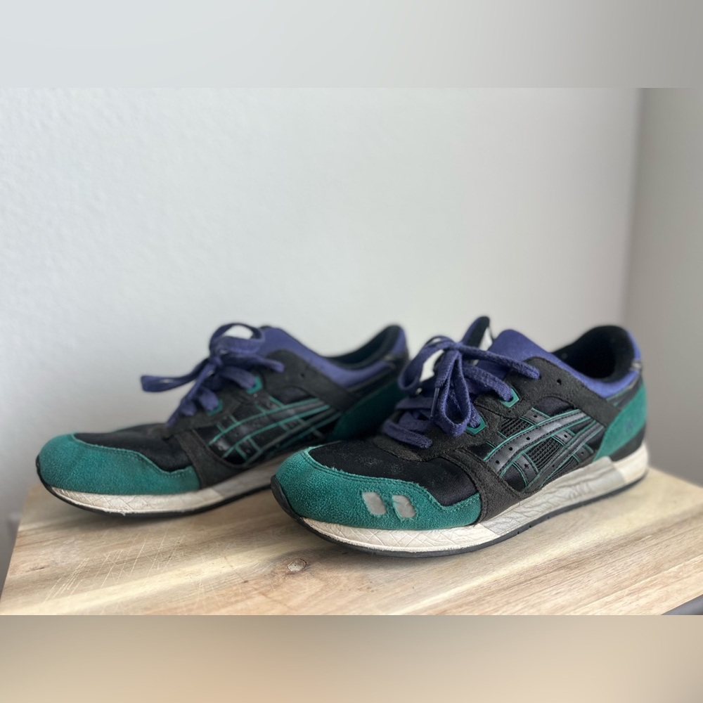 Size 10 ASICS Black, Green Purple Sneakers